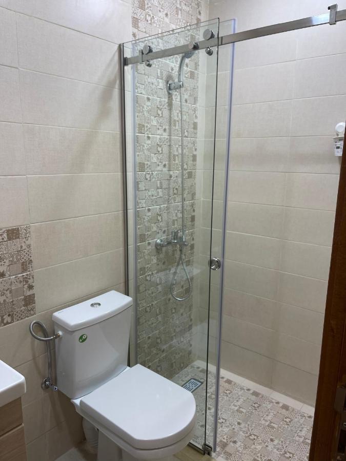 Appartement En M'Diq Centre Ville Pres De La Plage Ngoại thất bức ảnh