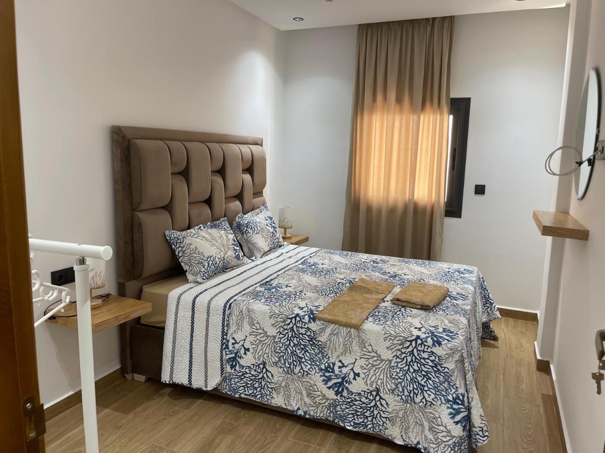 Appartement En M'Diq Centre Ville Pres De La Plage Ngoại thất bức ảnh