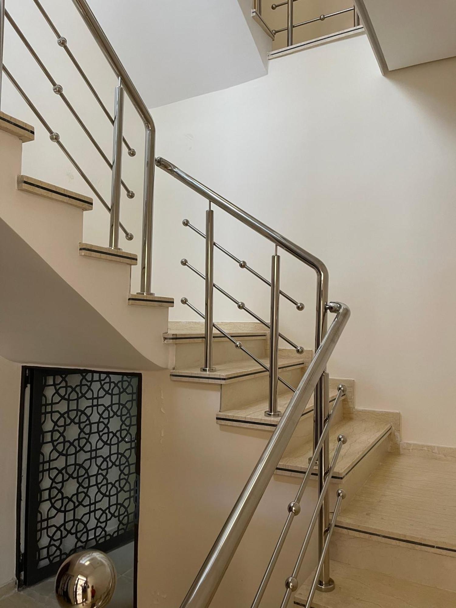Appartement En M'Diq Centre Ville Pres De La Plage Ngoại thất bức ảnh